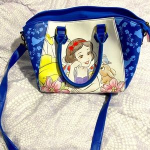 Disney Snow White purse. Great condition